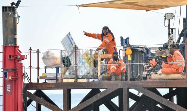 މުއްދަތަށް ބްރިޖު ނިންމާނެ ކަމުގެ 100 ޕަސެންޓް ޔަގީންކަން، 1،000 މީހުންގެ ބޮޑު ޓީމެއް!