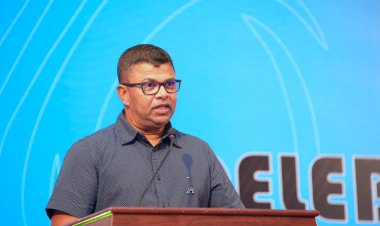 ދެކުނުގެ އިގްތިސާދީ ހަރަކާތަށް ހިތަދޫ ޕޯޓު ތަރައްގީ ކުރެވޭނެ: ޝާހިދު