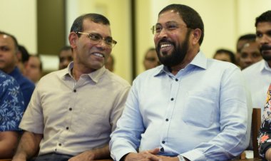 ދިވެހިން ބޮޑުސޭޓާއި ބޮޑުވަޒީރު ދަސްކޮށްފި!
