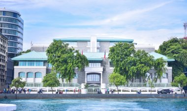 ބަނގުރޫޓް ދައުލަތަކާ ހަވާލުވަނީ ކީއްކުރަން!