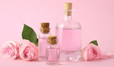 ރޯޒް ވޯޓަރ: ފިނިފެން