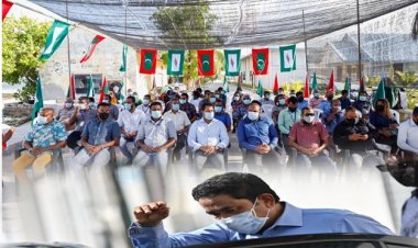 އެކާރާ މިކާރު : ޔާމިނު ކައްވާލި ލަގްޒަރީކާރު