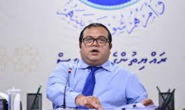 ގާނޫނަށްވުރެ މަތީގައި މީހުންނަކަށް ނުތިބެވޭނެ: އަސްލަމް