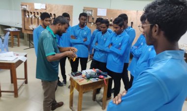 މިލަންދޫ ސްކޫލްގައި ފެނަކަ އިންސްޓިޓިއުޓުން ވޯކްޝޮޕެއް ހިންގައިފި!