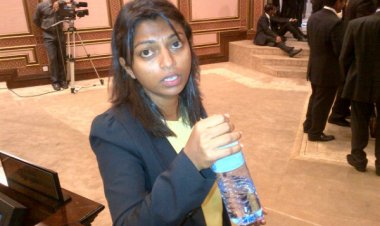 ދި ޑިމޮކްރެޓްސް އަކީ އެމްޑީޕީއެއް ނޫން