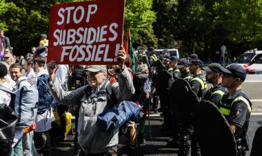 މުޒާހަރާ ކުރި 1500 މީހުން ހައްޔަރުކޮއްފި