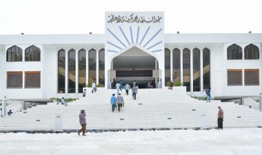 އިސްލާމްދީނަށް ފުރައްސާރަކުރާ މީހުނާ ދުރުވާންޖެހޭ