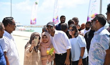 ރައީސްގެ ދެކަބަލުން މިފަހަރުގެ އީދަށް ތޮއްޑޫއަށް!
