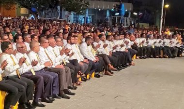 ނަޝީދު ފޮޓޯ މުހިންމެއް ނޫން