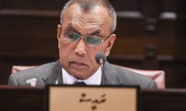 އަފީފު ފިލީ އިދާރީ މޭޒުން ގޮވަގޮވާ އޮއްވާ