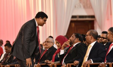 އަމީނަށް: ފެމުނު މިޔަރަކާ ގައުމު ހަވާލުކުރާކަށް މީހަކުނޫޅެ!