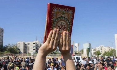 ސްވިޑްން ބަހުން ގުރުއާނުގެ 100،000 ކޮޕީ