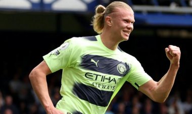 ޕީއެފްއޭ  އެވޯޑަށް  ހާލަންޑް  ނޮމިނޭޓްވެއްޖެ