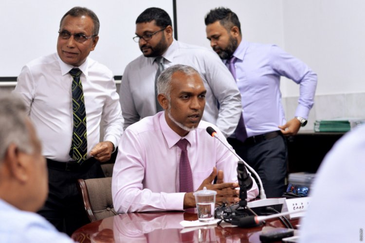 މުއިއްޒުގެ ވެރިކަން ފައްޓަވާނީ ކޮރަޕްޝަނުން