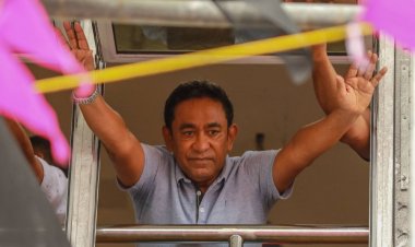 ލަހެއްނުވެ ރައީސް ޔާމީނު ޖަލަށް