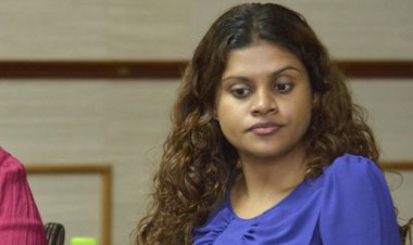 ފިލްޒާގެ ޣައިރު ޤާނޫނީ ލަފައިން މަޖިލިސް މަރުތަޅު