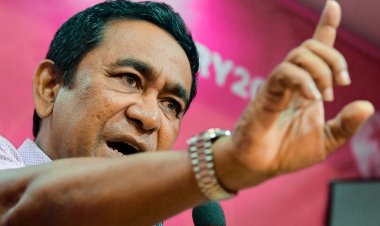 މުއިއްޒަށް މާރކްސް ދޭނީ ރައްޔިތުން - ޔާމީނެއް ނޫން