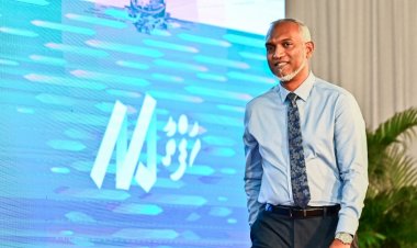 ވެރިކަމާ ކައިރި ވީވީހެން މުއިއްޒުގެ ރާގު ބަދަލުވުން