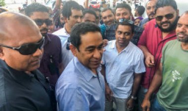 މުއިއްޒާ ދެކޮޅަށް މުޒާހަރާ ޖައްސަން ޔާމީނު ރާވަނީ!