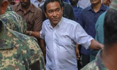 މަގާމާ ބާރު ހޯދަން އިސްމުފުޅު ވިއްކާ ދިވެހީން.