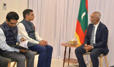 މުއިއްޒަށް އިންޑިއާ ސިފައިން ބޭލޭކަށްނެތް