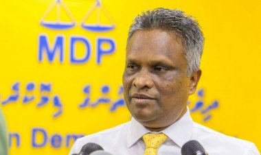 މަރުހަބާ މޭޔަރ އާދަމް އާޒިމް