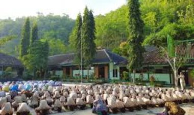 ކިޔަމަންތެރިންގެ ނަމާދު ކުރެވޭތަ!