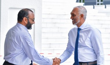 މުއިއްޒުގެ ދީނީ ސަރުކާރަށް އަތްކަނޑާކަށް ނުކެރޭނެ!