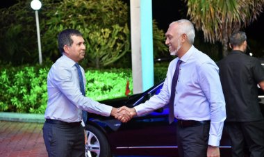 ރައްޔިތުން ބިކަކުރާ ދިވެހީންގެރާއްޖެ