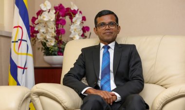 ކަރަންޓުން ކުރާވައްކަން ހުއްޓުވަން މުއިއްޒަށް ކެރޭނެތަ!