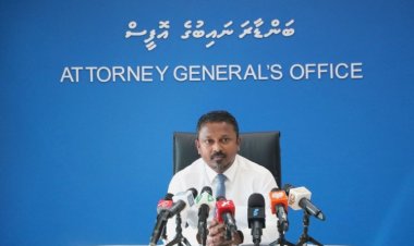 ގާނޫނާހިލާފަށް އުޝާމް އޭޖީކަންކުރިކަމުގެ އިއުތިރާފެއް!