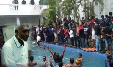 ގޯތާބޭ ދިޔަމަގުން ދިޔުމުގެ ކުރީން މުއިއްޒު އަވަހަށްފައިބާ!