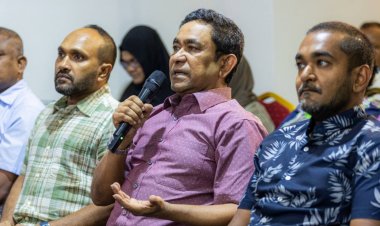 ސަރުކާރުގެ ރޫހާނީ ލީޑަރާއި އިދިކޮޅު ލީޑަރަކީ ޔާމީން!