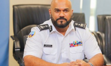 ޖަނާބު މަޖިލިހަށް ހޮވެން ގުރުބާންކުރީ މާނިއު!