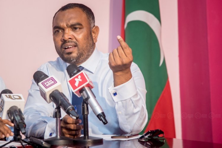 އާރިފޫ -  ފުރުސަތު ދެއްވާ! މުޅަބަތްވެސް ކެވިދާނެ!