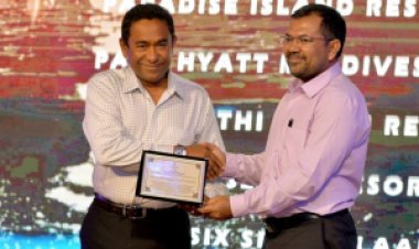 ޔާމީނު ޖައްސަވަނީ އަމިއްލަ ފައިންޕުޅަށް ބަޑި!