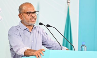 ސިޔާސީ މަގާމުތައް މަދުކުރާ ހިސާބަށްދާނީ ކިހާވަރެއްވީމާ!