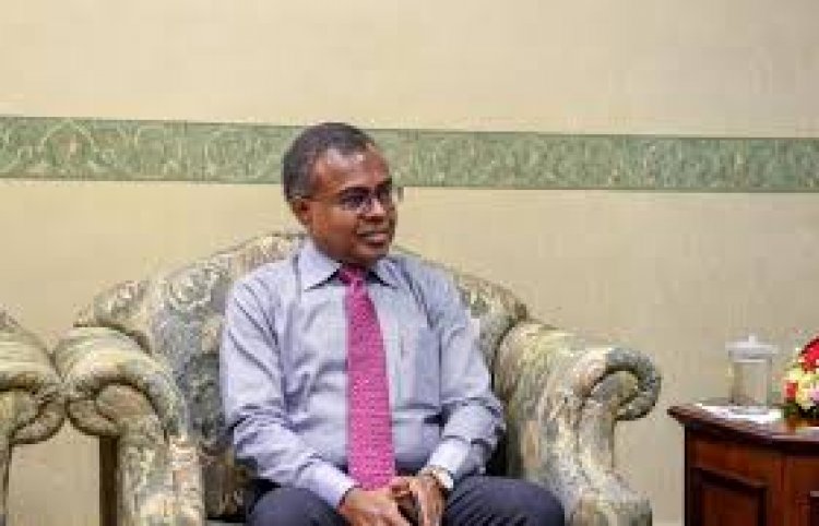 އެންޓިޑިފެކްޝަނުން ބަރުލަމާނީގާ ސަރުކާރުވެއްޓުން ހުއްޓުވާ