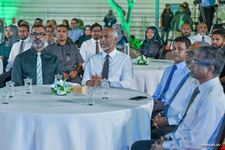 އަމިއްލަ ކްލިނިކްތައް ހުއްޓުވާލަން ސަރުކާރުން ކްލިނިކް ހިންގަންފަށަނީ