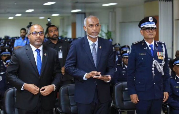 އައިޑެންޓިޓީ ފްރޯޑް ހިނގިކަމަށްވާނީ މުއިއްޒަކީ މުއިއްޒަށްނުވާ ހިސާބުން!؟