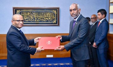 ހުކުމުގެކުރިން މަޖިލީހުގެ ވަރަކޮށާލި އިސްލާހުން ސްޕްރީމްކޯޓް ބަނދެލުން!