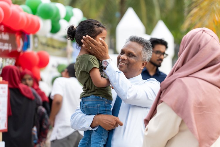 މޭޔަރ އާޒިމް ބިނާ ކުރައްވަނީ ލޯތްބާއި ކުލުނުގެ މާލެއެއް!