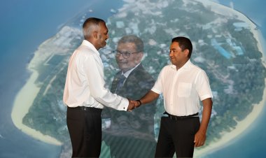ޔޫމެޓުންވެސް ބަދަލުހޯދީ މުއިއްޒުމެން ދިން ފޫނުބެއްދުނު ބޮޑުގެއްލުމަށް!