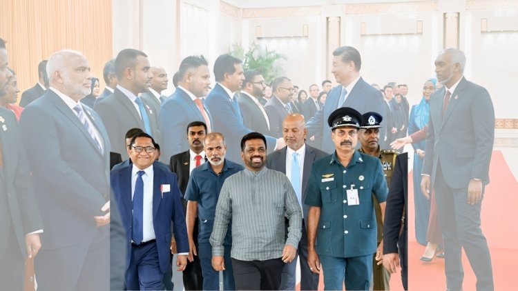 މުއިއްޒަށް ބޮޑުވަނީ ކައުންސިލަރުން ބެންކޮކަށް ދިޔުން