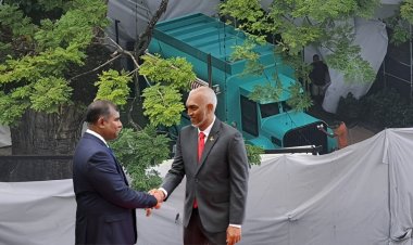ވަޒީރު އާދަން ނަސީރު އުފައްދާ އާސާރު: ޅެންފަރުވާ ފުޑް ޓްރަކް