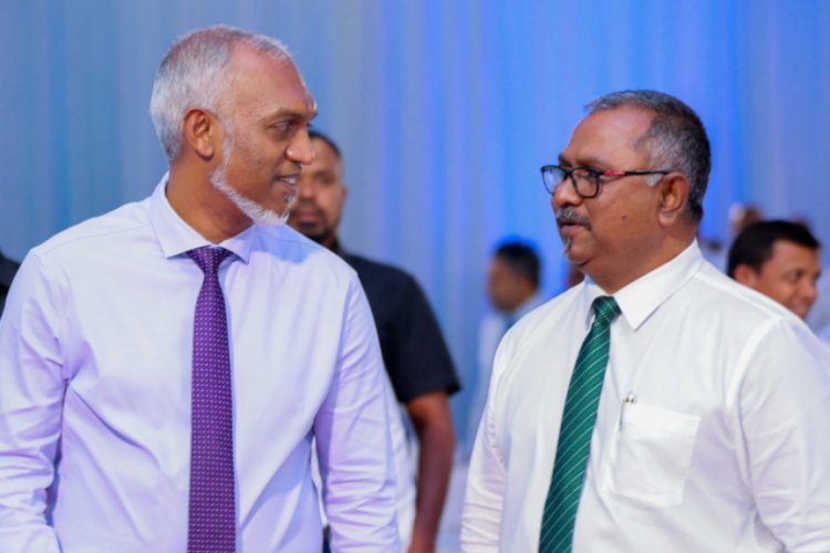 މީޑިއާ އާއި ހަނގުރާމަ އިއުލާނު ކުރުމުން އިތުރުވާނީ ކުރުސީ