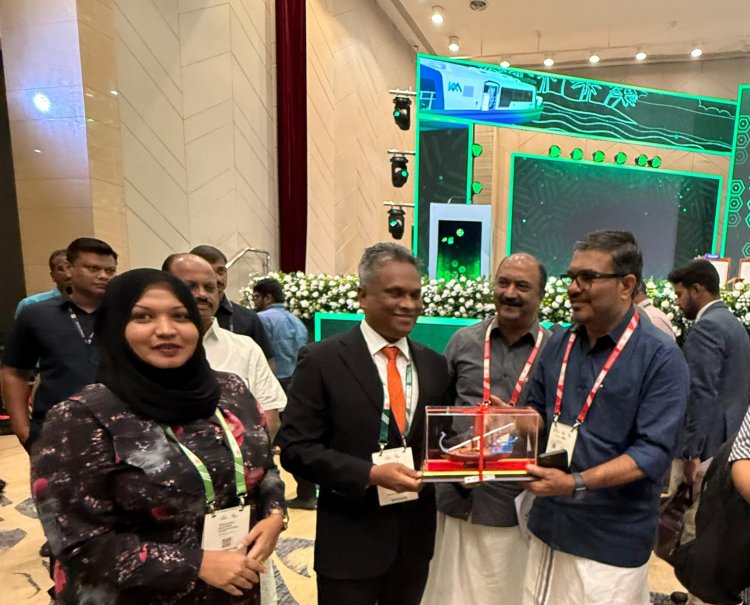 މޭޔަރ އާޒިމް ކެރަލާ އާބަން ކޮންކްލޭވް 2025ގައި