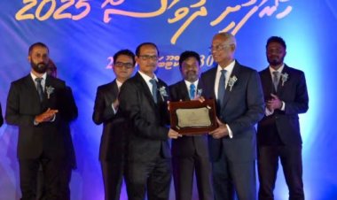 ހޯރަފުށީ ސިރީ ނަވަރަންނަ އައްޑަނަ ރައީސް ސޯލިހަށް