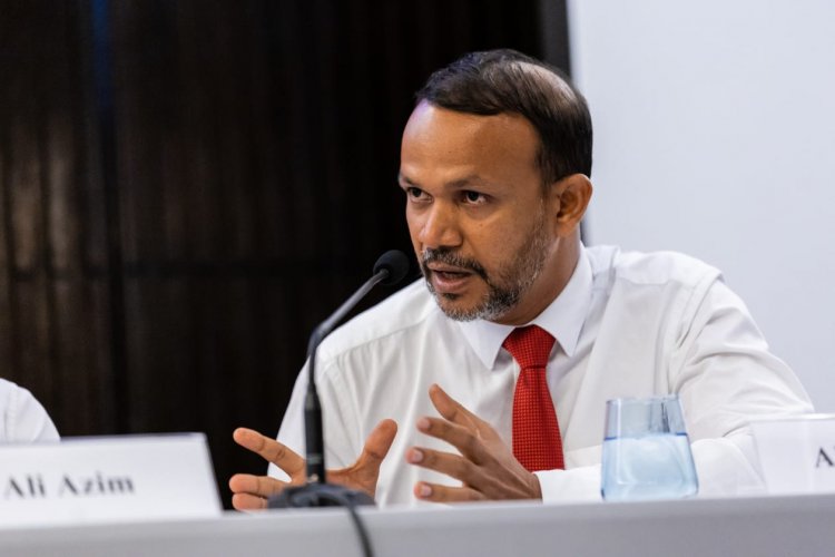 އެއްވެއުޅެ މުޒާހަރާ ކުރަން ހުއްދަނަގާކަށް ނުޖެހޭނެ: އަލީ ހުސައިން