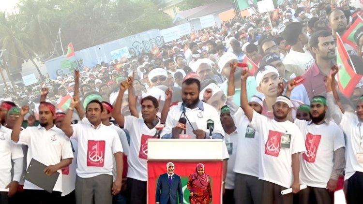 ނިތްކުރީގައި ފޮތި ބަނދެގެން ވައްޓާލަން ނިކުންނާނެ ބަޔަކު ނެތީތަ1